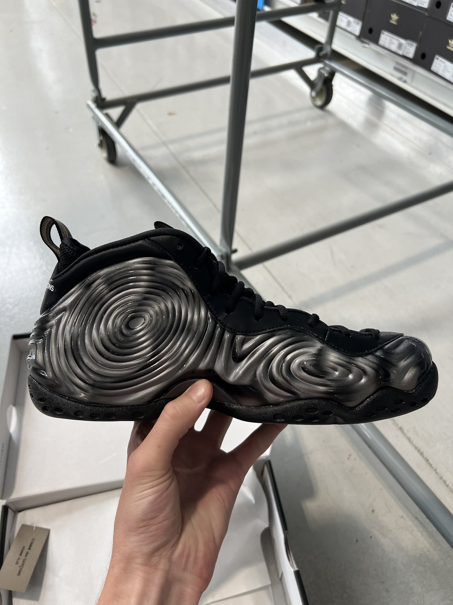 コムデギャルソン オム プリュス × ナイキ エアフォーム ポジット ワン