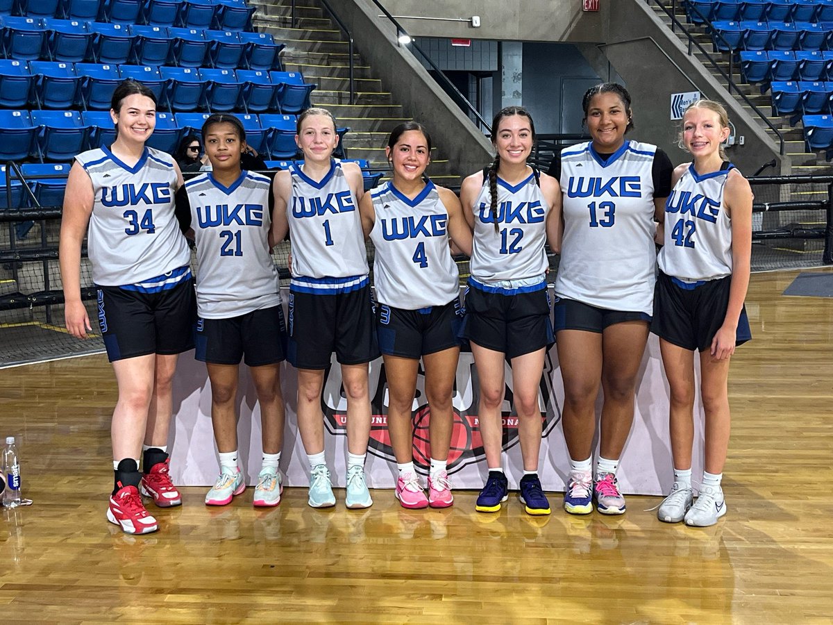 Another solid week of hoops for the program. KC always provides a great atmosphere to compete at a high level. Process Driven and Growth Focused! 

8th Grade Boys: CHAMPIONS

17U Adigun/Cossman: 1-3

16U Hope: 2-2

15U Sanders: 1-3