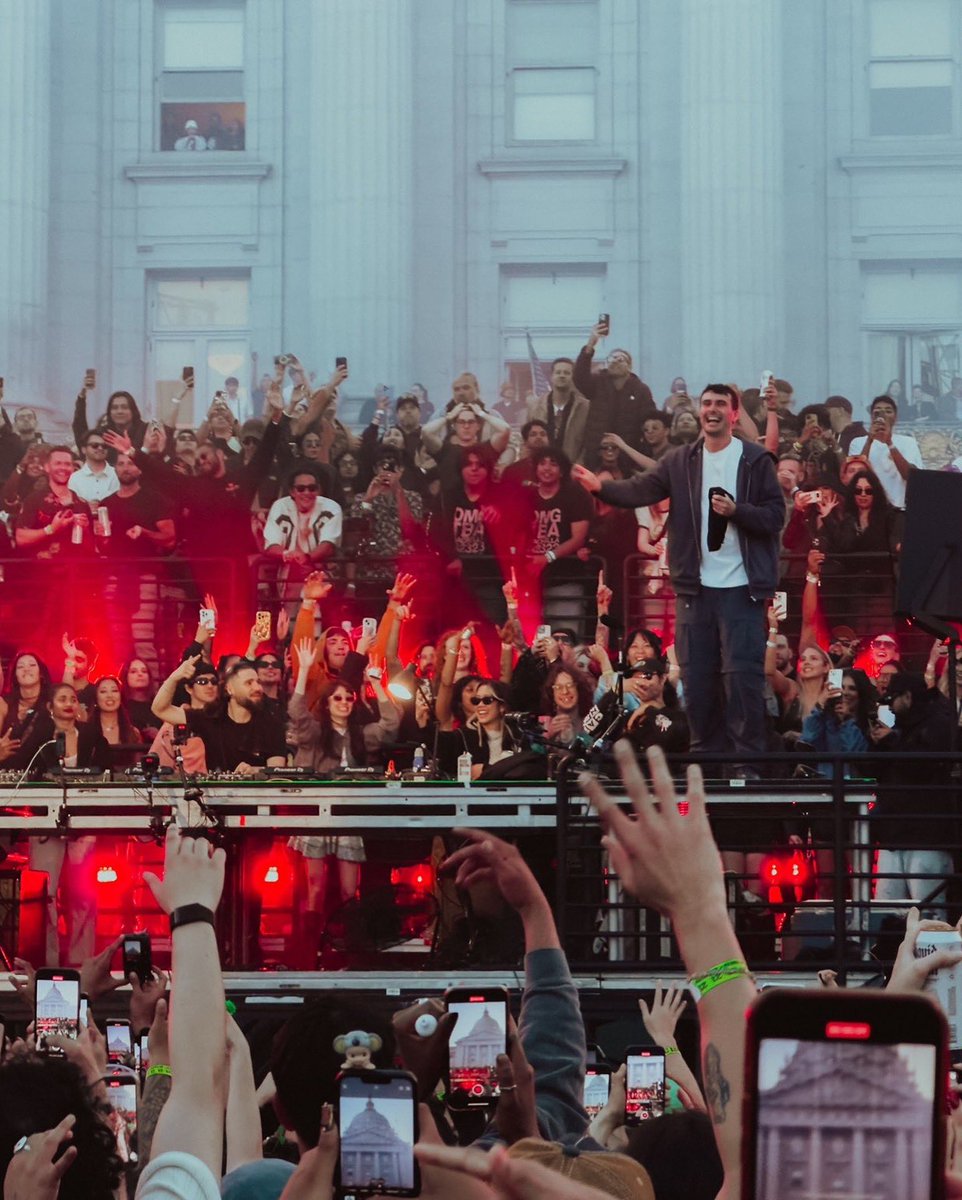 LondonBreed's tweet image. Well done, San Francisco, and to everyone who traveled to our City for an unforgettable night with @fredagainagain1 and @skrillex!

Last night was filled with love, music and unforgettable memories. Thank you to all of you who came out and made this event so special, especially…