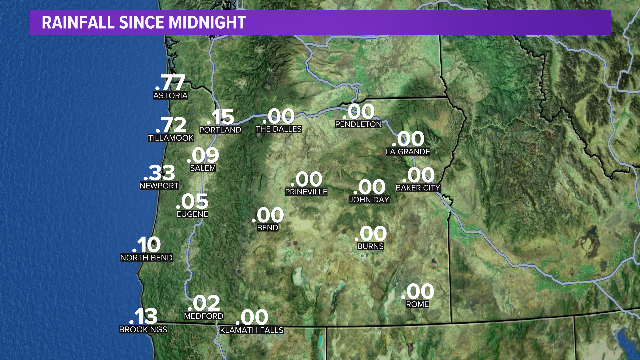 JoeRaineriWX's tweet image. That #Junegloom has set in around the #Pacnw today, and more rain is in the forecast overnight and into early Monday morning. Expect heavy downpours overnight with cooler conditions tomorrow afternoon. #kgw #kgwweather #June #spring
