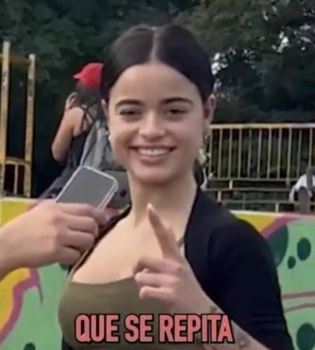 yo despues de tomar mate y criticar gente con mi amiga