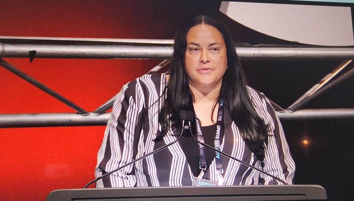 Janine Coombs (@janine_coombs) on Twitter photo Outstanding speech <a href="/ngarra_murray/">Ngarra Katye</a> You are always so informative & passionate when talking Treaty!! #aiatsissummit Outstanding speech <a href="/ngarra_murray/">Ngarra Katye</a> You are always so informative & passionate when talking Treaty!! #aiatsissummit