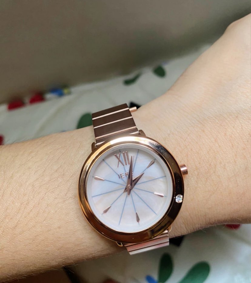 Mayy002's tweet photo. ￼( ลด 100.- ใส่โค้ด 9BN7Q ) นาฬิกาข้อมือผู้หญิง รุ่น TO THE MOON🌙 - momowatch

พิกัด 🌸https://t.co/XcBkG7sBnf https://t.co/O2PIexngQB