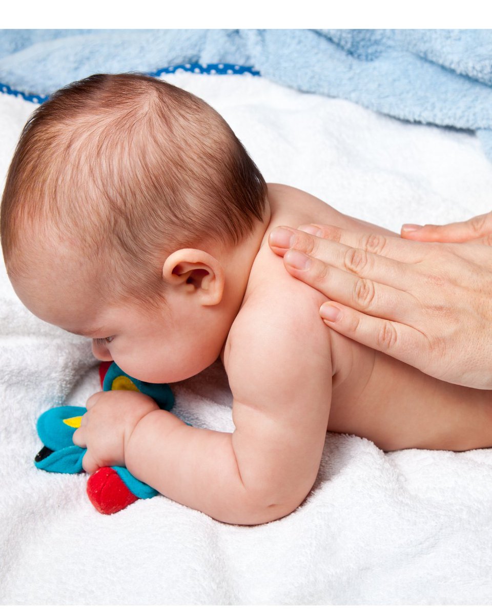 Baby massage is a lovely multi-sensory parenting activity, based on the baby's behaviour.

It's a lovely time to learn more about your baby's likes and dislikes and what, chat, connect and relax.