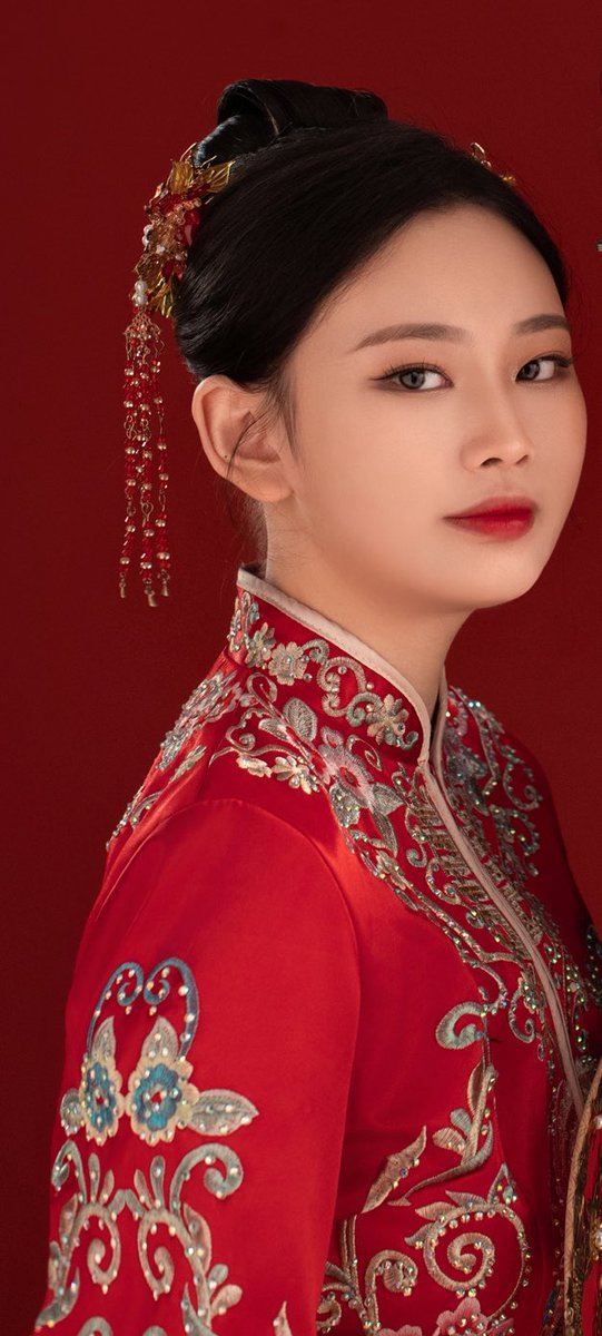 随时随地白给自闭 tweet media