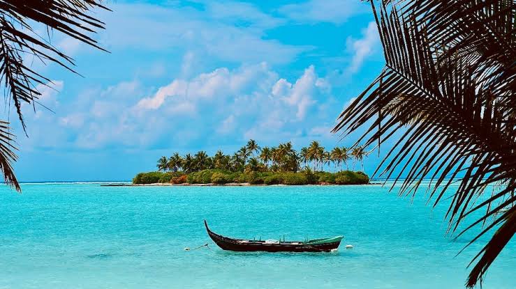 Discover the Lakshadweep Islands: A Tropical Paradise 🌴🏝️ #Lakshadweep
#Israel

Breathtaking Beaches: Unwind on the stunning beaches of Bangaram and Agatti, with their powdery white sand and crystal-clear waters. A true beach lover’s paradise! 🏖️✨ #BeachVibes