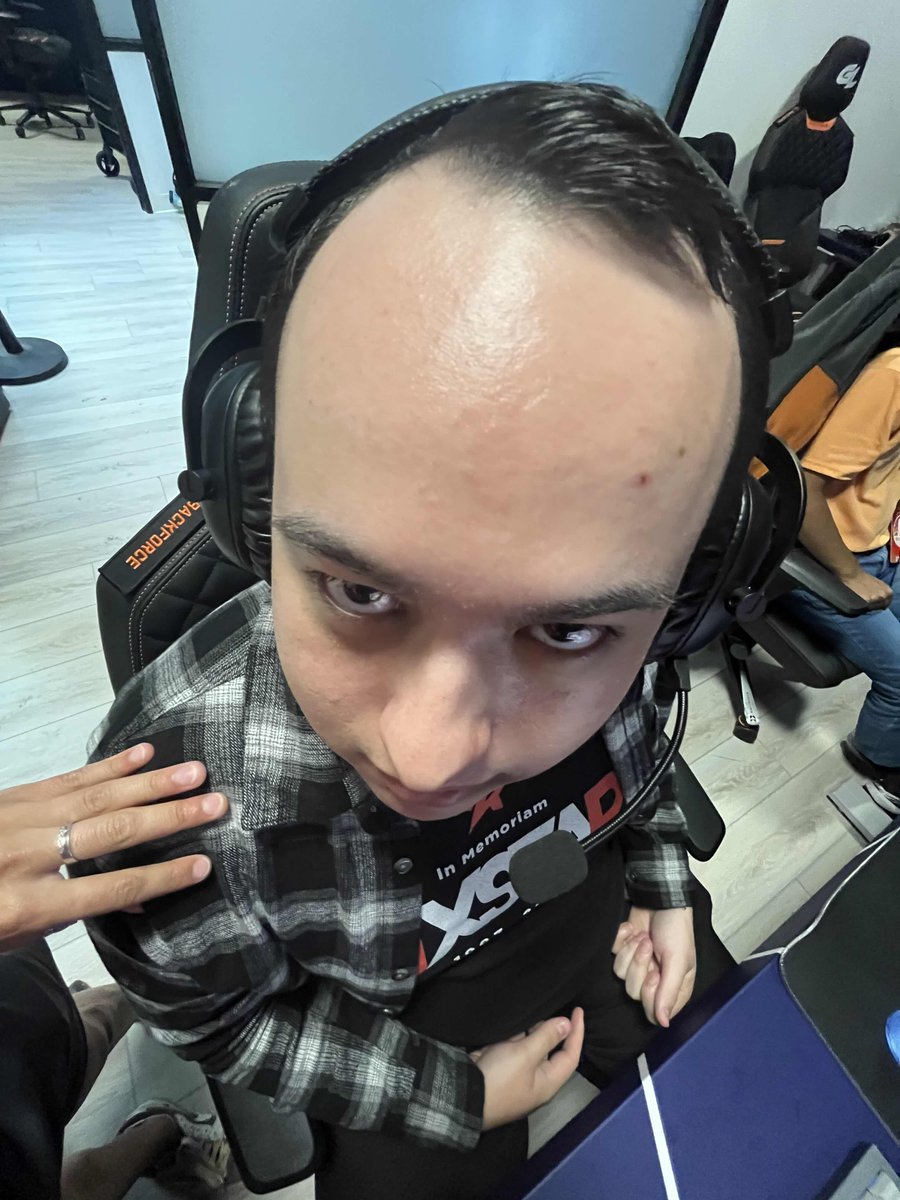 WHATS BIGGER THIS MATCH OR KLIMPSE 4HEAD?