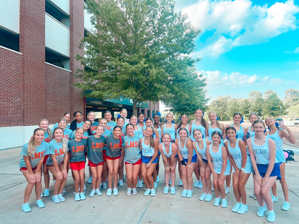 Oxford Middle &amp; Lafayette Middle Cheer Teams💙❤️