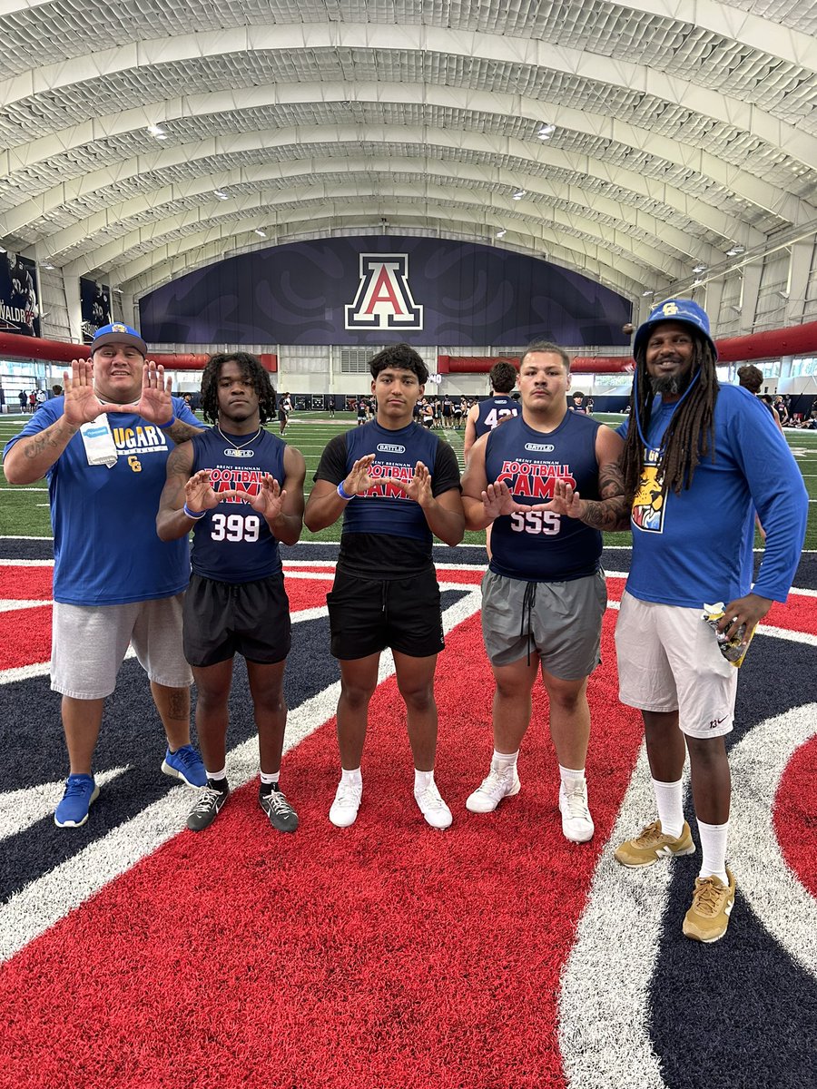 Our Cougars had a great time competing at the <a href="/ArizonaFBall/">Arizona Football</a> Camp 🔵🟡🙌 Thanks to our HC <a href="/coachluna_CG/">Mark Luna</a> &amp; Coach Bell for putting in Overtime on a Sunday to ensure our athletes were ready to represent our program 🤝 <a href="/JUSTCHILLY/">Just Chilly</a> <a href="/azc_obert/">Richard Obert</a> <a href="/KevinMcCabe987/">Kevin McCabe</a> <a href="/gridironarizona/">Gridiron Arizona</a> <a href="/AZHSFB/">ArizonaVarsity.com 🔥PREPS🔥</a>