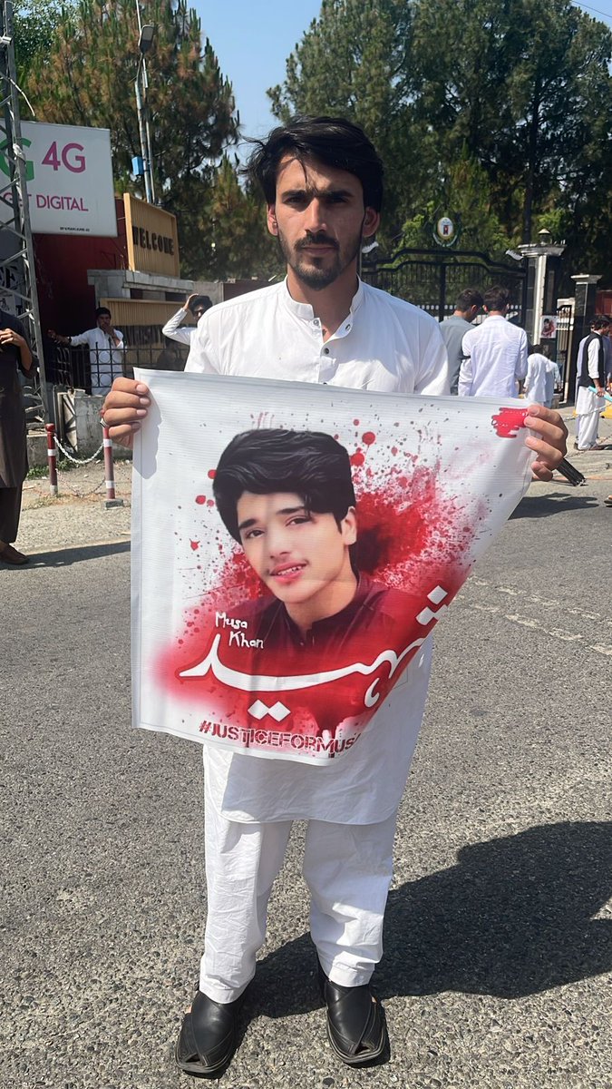DrShahzad_'s tweet photo. ملګري راراوان شوې دي احتجاج له.
نن به تاريخي احتجاج رېکارډ کوو, مطالبات به وړاندې کو او خپل موسا خان له به انساف غواړو.
#TerminateCheifProctor #TerminateProvost #JusticeForMusa #MalakandUniversity #Justice4MusaKhan #Malakand #UniversityofMalakand #TerminateVC https://t.co/9m4d0gePP8