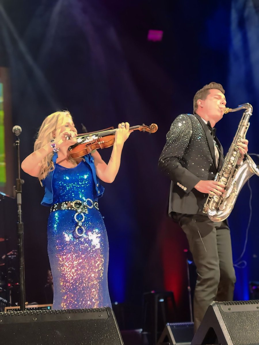 elibennettmusic's tweet photo. HUGE honor to perform the finale for the Inspirational Country Music Awards at the Grand Ole @opry in Nashville with my wife @rosemarysiemens and our duo @saxandviolin!! Such a highlight! Was also nominated for “Producer of the Year”🎷🎻 https://t.co/vjguiJ5b8v