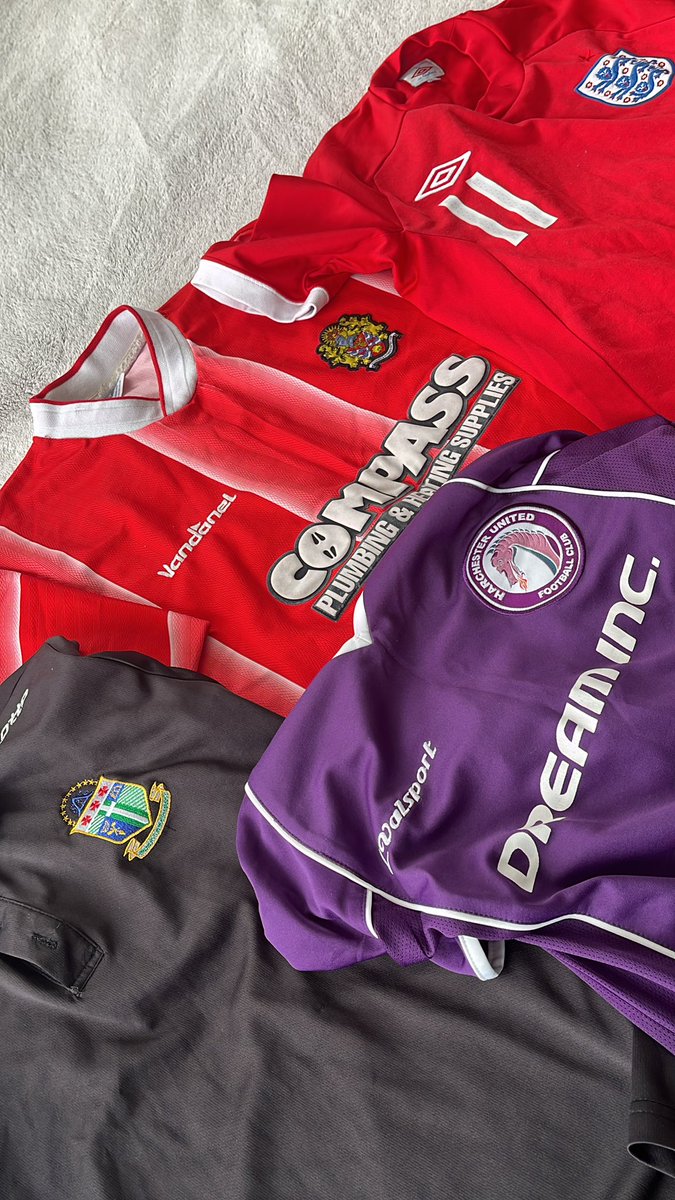 DagRedNZ's tweet photo. @behavingyoupod - I got some of my favourite 00s shirts out of the shed, washed and ready for LBHYpod! Exciting! https://t.co/8pT1gzT5Wi