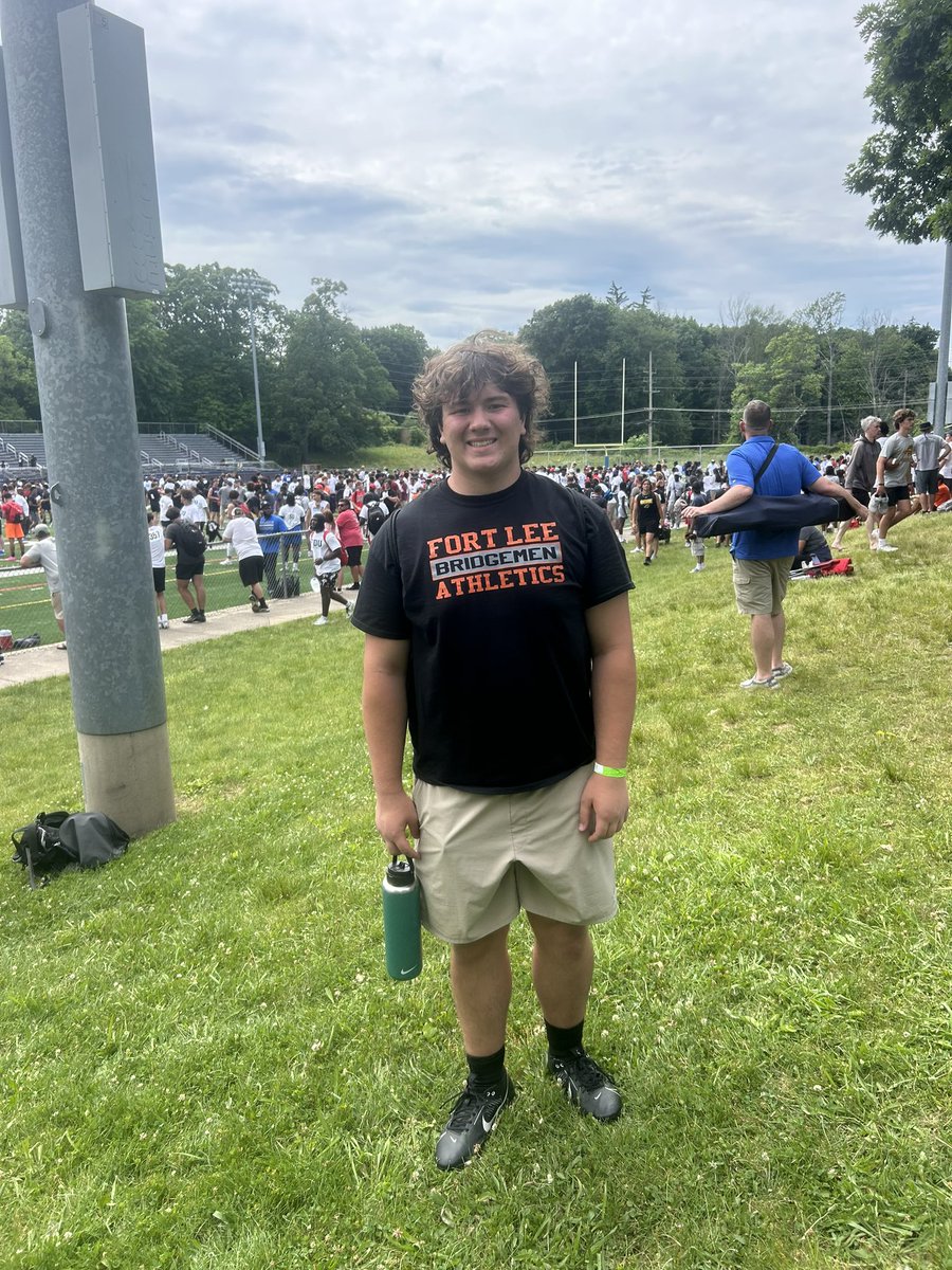 dvmack007's tweet photo. Had an amazing time at the AVC Mega Camp #AVCFootballCamp 
#FDUFootball https://t.co/ddmwIgp8Wd