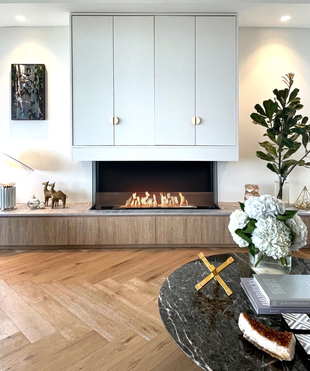 chamadesign_au's tweet image. 🔥 Warmth and style, hassle-free. Flex Fireplaces bring you the perfect blend of elegance and practicality with 219 pre-made options. Ready for a transformation? #EffortlessElegance #FlexFireplace #HomeUpgrade