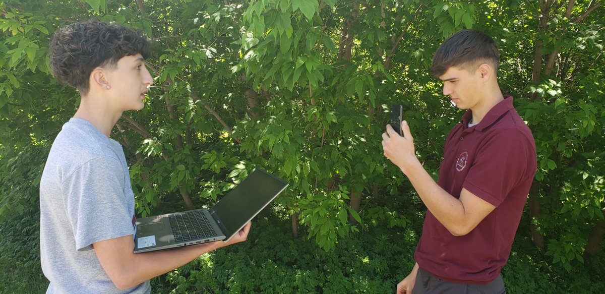 romeroraiders's tweet photo. Our Grade 12 Philosophy Class Students filmed their speeches this past week, as they continue to prepare for their upcoming Debates. 🎥
#ActiveLearning
#PeerFeedback https://t.co/HltTb0Xm0g