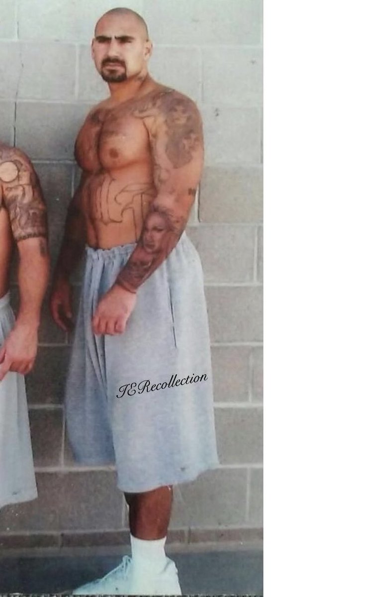 TUENEMIGOEFRAIN's tweet image. If you look like this, hit me up!