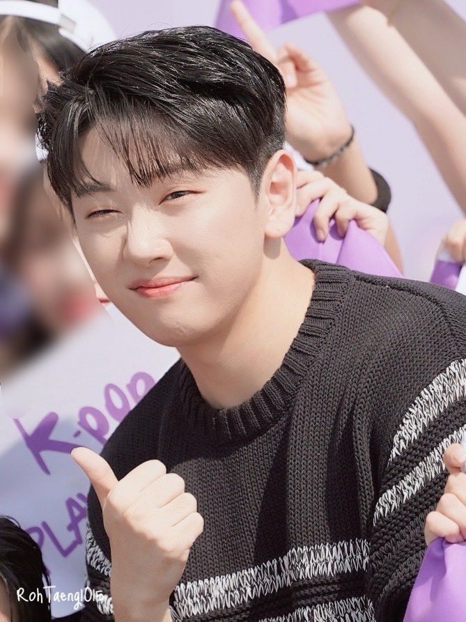 노태현 보고싶다아아아 
보고와도 보고싶고 보고있어도 보고싶어💛💛