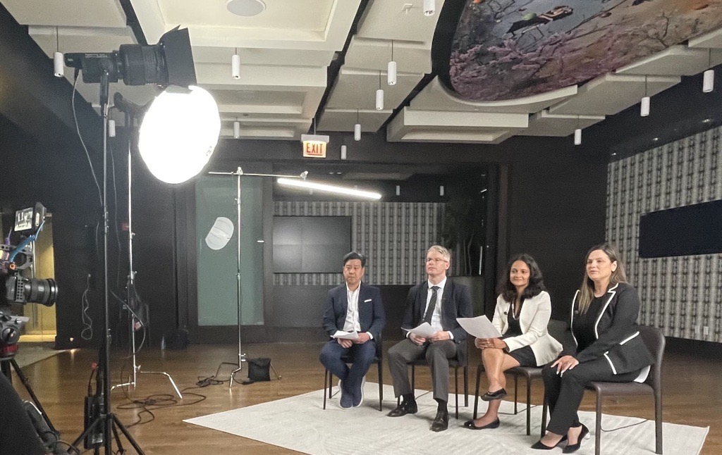 Lung Cancers Today (@lung_cancers) on Twitter photo 📽️A behind-the-scenes look at our amazing #NSCLC roundtable at #ASCO24!
⭐️Thanks to <a href="/DasMillie11/">Millie Das MD</a>, <a href="/LealTiciana/">Ticiana Batista (Leal)</a>, <a href="/DoctorDietrich/">Martin Dietrich, MD, PhD</a>, and Kent Shih, MD for sharing their insights about key #ASCO24 data today!
➡️Stay tuned for this roundtable video series!
#lcsm 📽️A behind-the-scenes look at our amazing #NSCLC roundtable at #ASCO24!
⭐️Thanks to <a href="/DasMillie11/">Millie Das MD</a>, <a href="/LealTiciana/">Ticiana Batista (Leal)</a>, <a href="/DoctorDietrich/">Martin Dietrich, MD, PhD</a>, and Kent Shih, MD for sharing their insights about key #ASCO24 data today!
➡️Stay tuned for this roundtable video series!
#lcsm