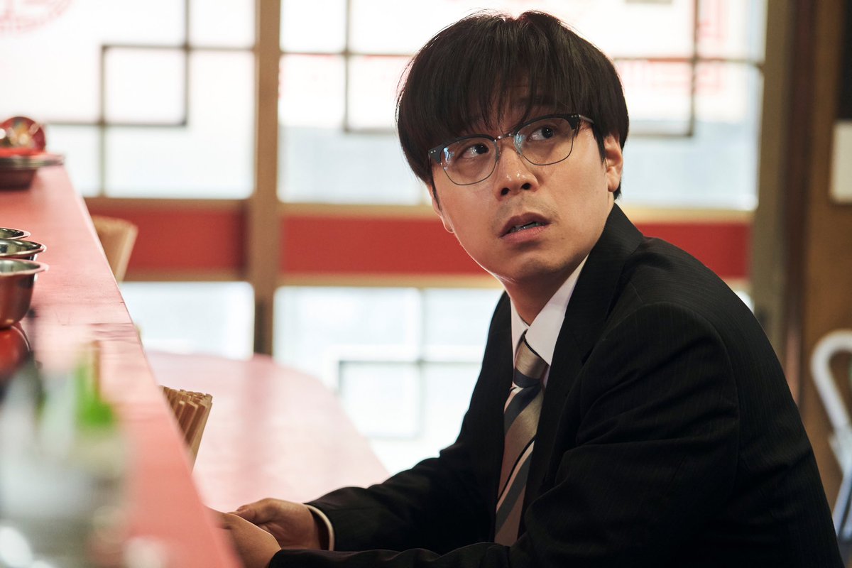 meshikura_drama's tweet image. ˗ˏˋキャスト紹介🍜🥢ˎˊ˗

📺第1話「ハンバーグ」　
　◆お客様：#田村健太郎

学歴は優秀だけどプライドの高い
とある会社のサラリーマン。

@tamkenNNN

ドラマ「#飯を喰らひて華と告ぐ」
TOKYO MXにて
7月9日(火)23:45～放送開始
#飯喰ら #飯華 
#仲村トオル