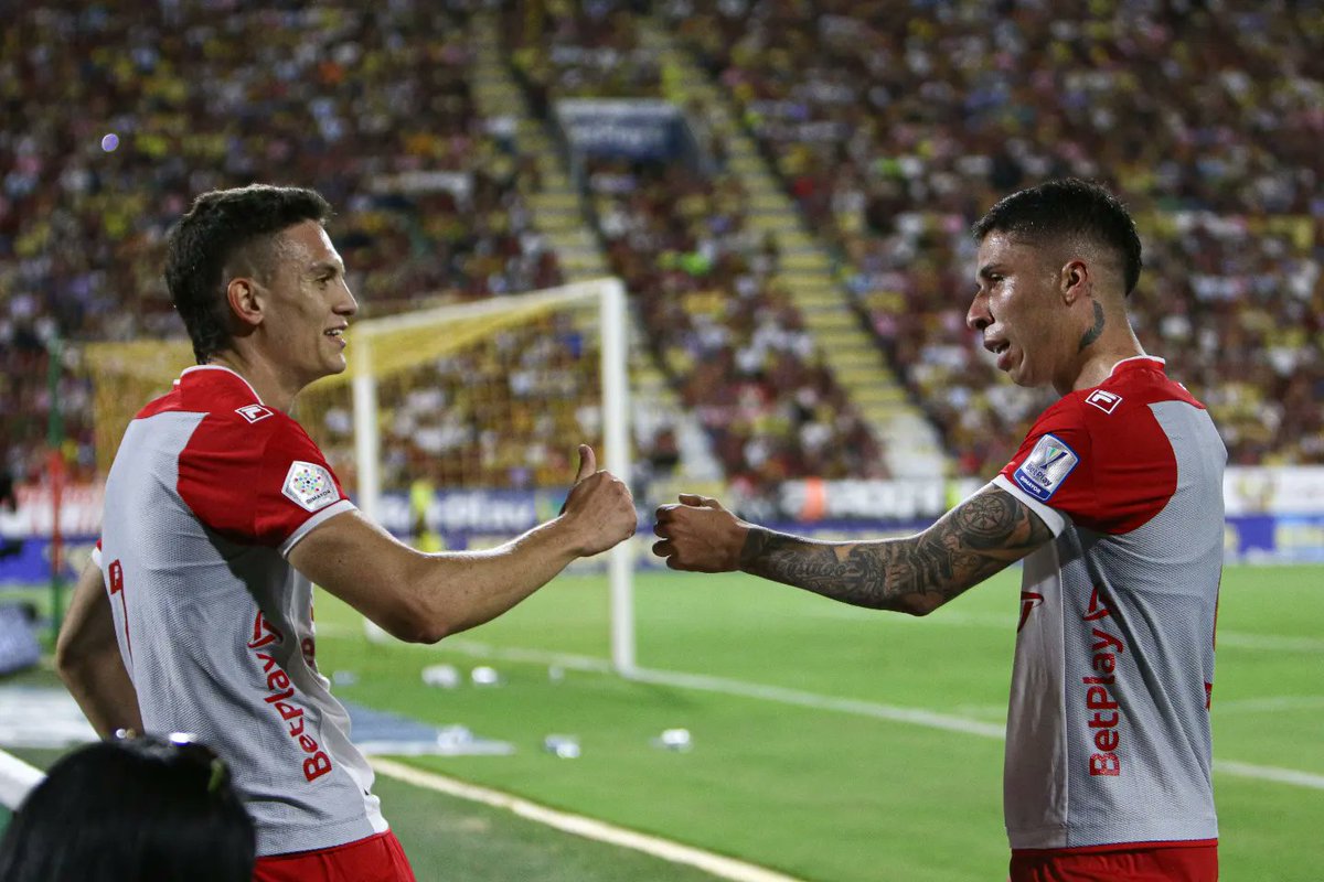 ¡Así se ruge! Con el escudo sobre el corazón ❤️.

#VamosSantaFe 🇮🇩