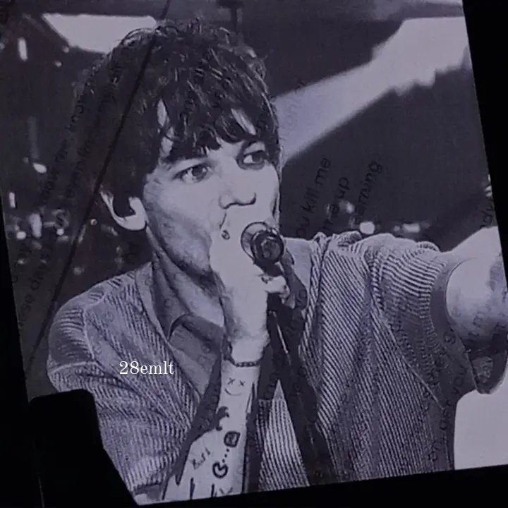 28emlt's tweet photo. the best night of my life☆🎸
thank you for existing @Louis_Tomlinson ♡ https://t.co/kaNWNof49K