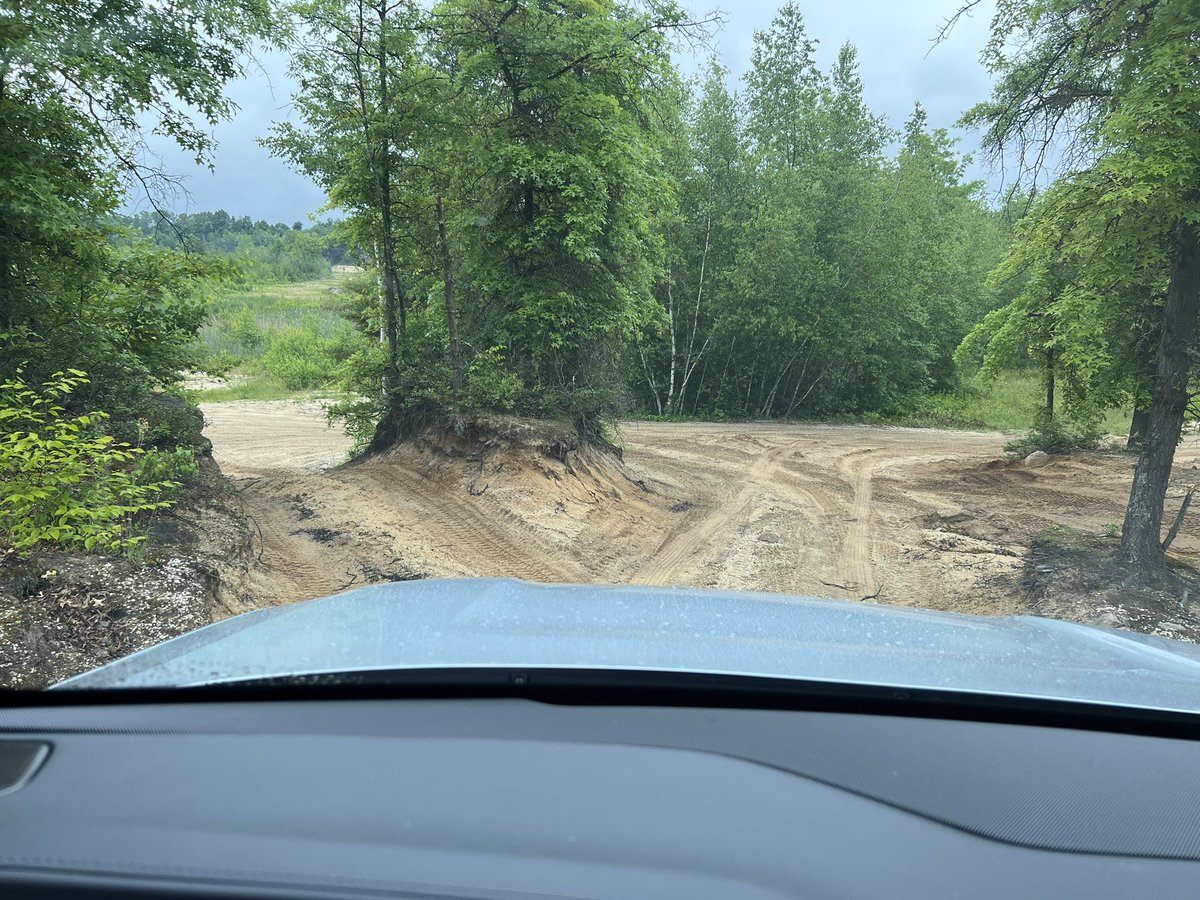 j0durand's tweet photo. Off-roading with the kids today! $RIVN https://t.co/I80YPA1ZY6
