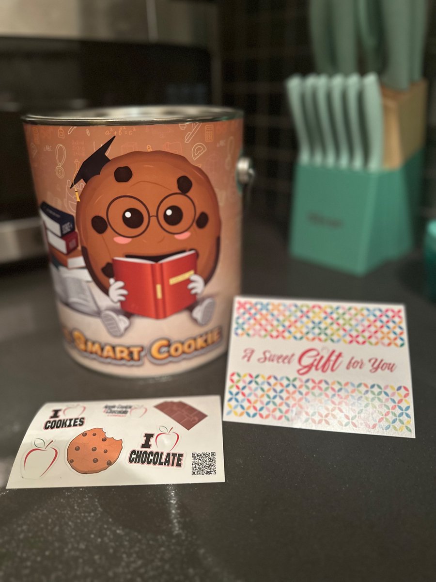 shellysharma108's tweet image. I truly have the best family ever 💜 can’t wait to be done with #comlex  forever 😅🫠 #medtwitter