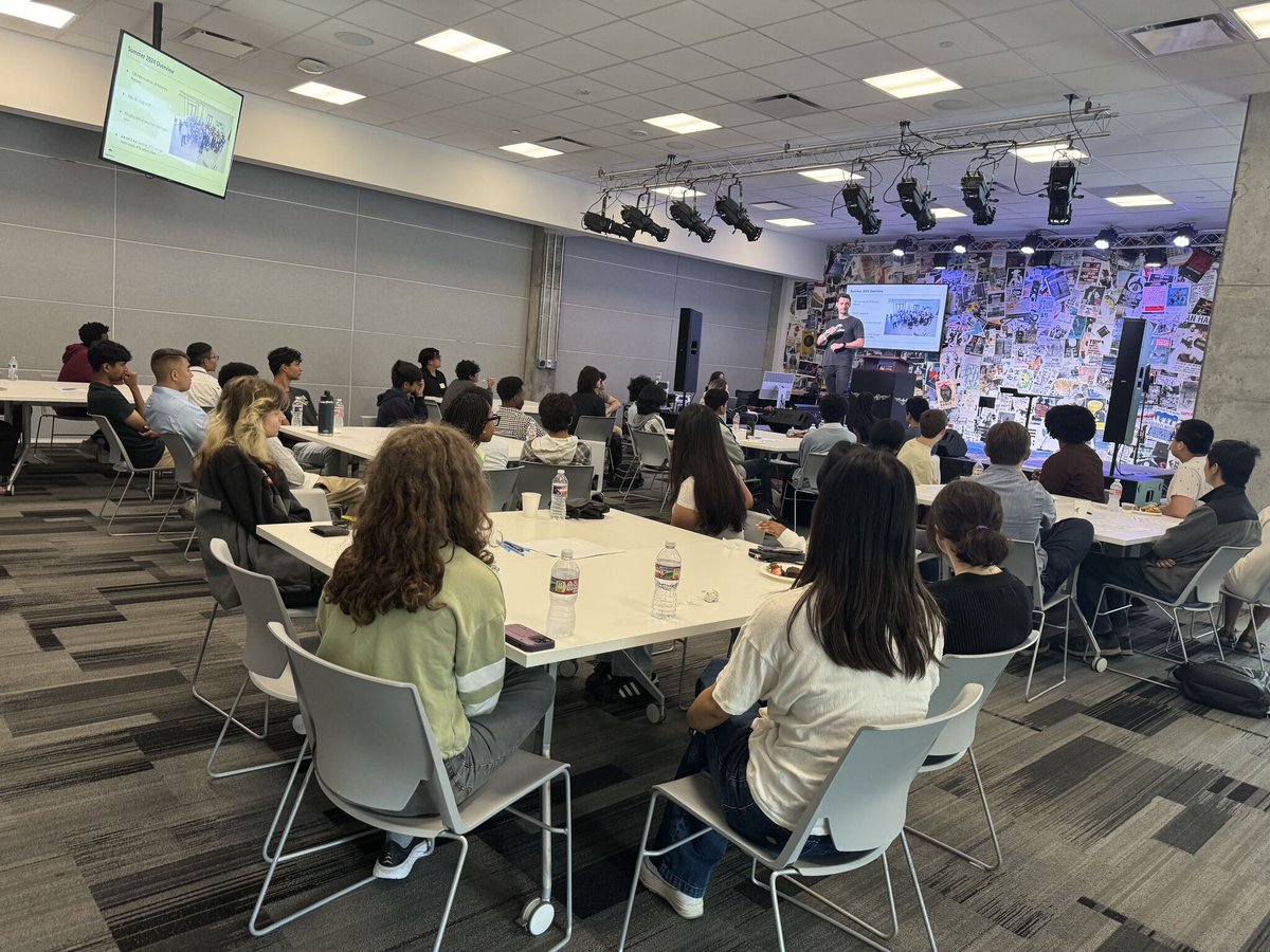 HashirDdungu's tweet photo. .@code2college thank you for organizing an informative pre-internship meeting to prepare us to do well &amp; gain invaluable experience this summer. I'm excited to start my internship @Atlassian! #softwareengineering #softwareengineer #youthdevelopment #summer2024 #Coding #C2C #STEM https://t.co/5o1eIbSkC8