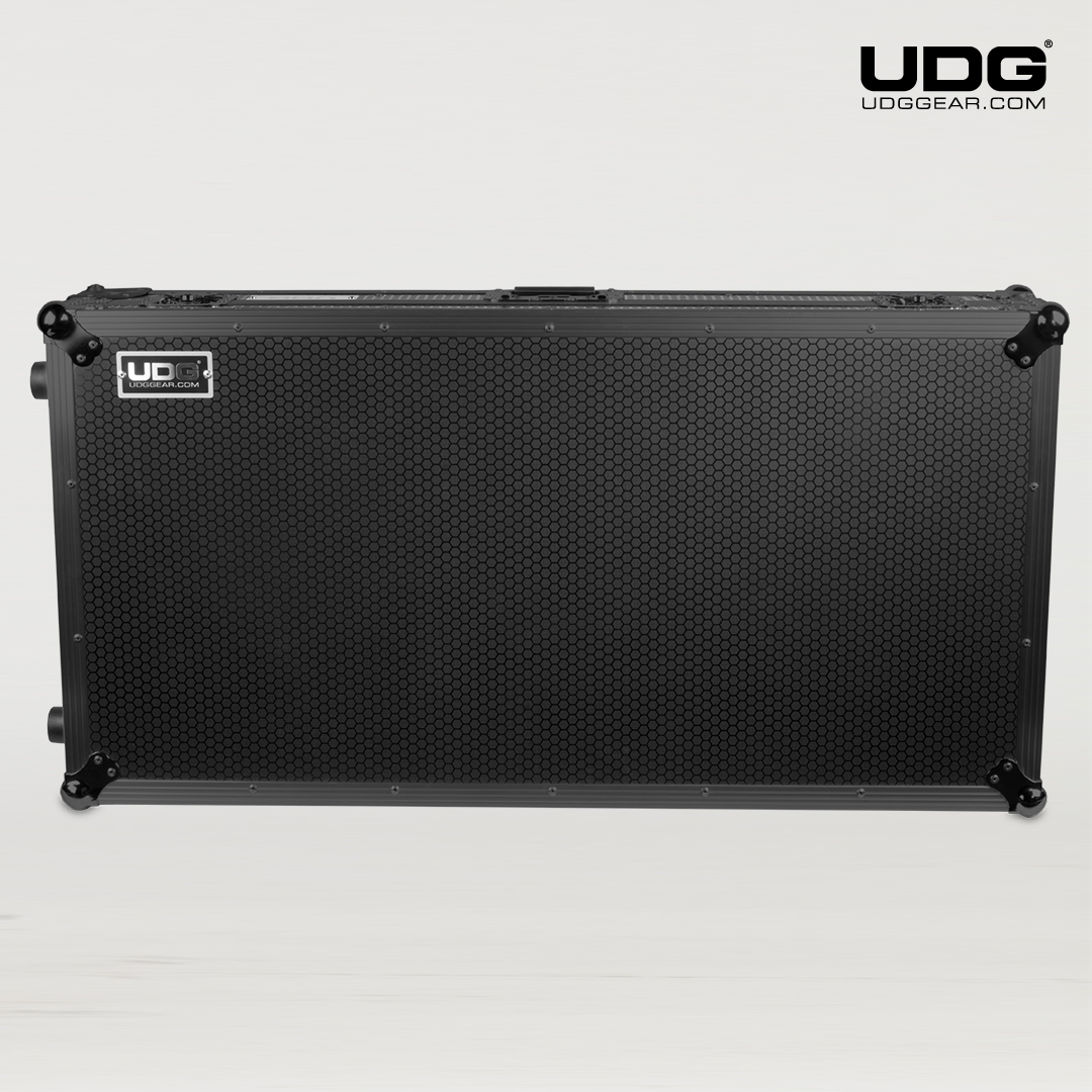 udggearcom's tweet photo. Introducing! NEW #UDG Ultimate Flight Case Set Pioneer PLX-CRSS12 &amp; 10"/12" Mixer Black Plus (Laptop Shelf &amp; Wheels)
#UDGGEAR #Deejay #Producer #DJLIFE #UDGonTheRoad #DJonTour #newproduct #MusicMagic #MusicLover #MusicIsLife #flightcase #pioneerdj #plxcrss12 #djshop #rekordbox https://t.co/isTiOK7Nrv