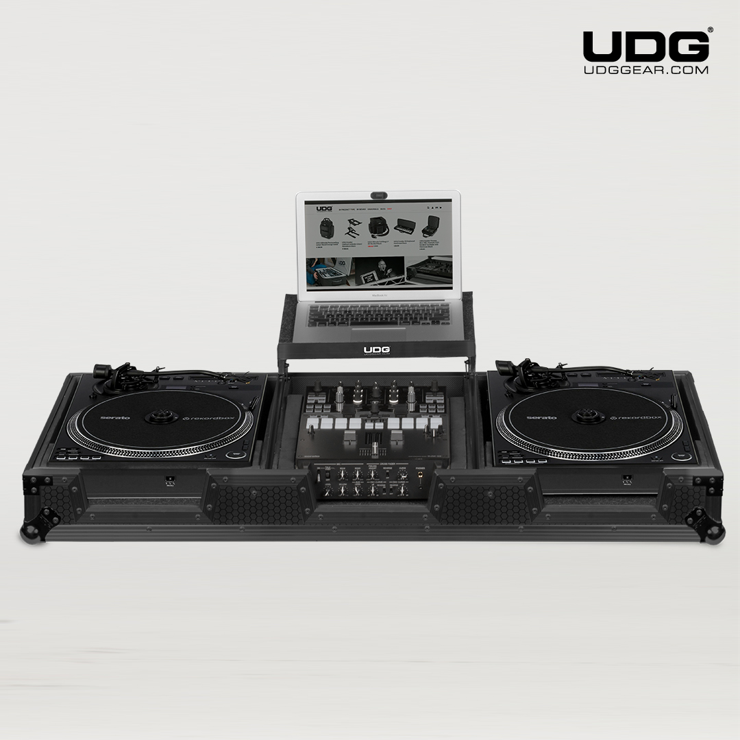 udggearcom's tweet photo. Introducing! NEW #UDG Ultimate Flight Case Set Pioneer PLX-CRSS12 &amp; 10"/12" Mixer Black Plus (Laptop Shelf &amp; Wheels)
#UDGGEAR #Deejay #Producer #DJLIFE #UDGonTheRoad #DJonTour #newproduct #MusicMagic #MusicLover #MusicIsLife #flightcase #pioneerdj #plxcrss12 #djshop #rekordbox https://t.co/isTiOK7Nrv