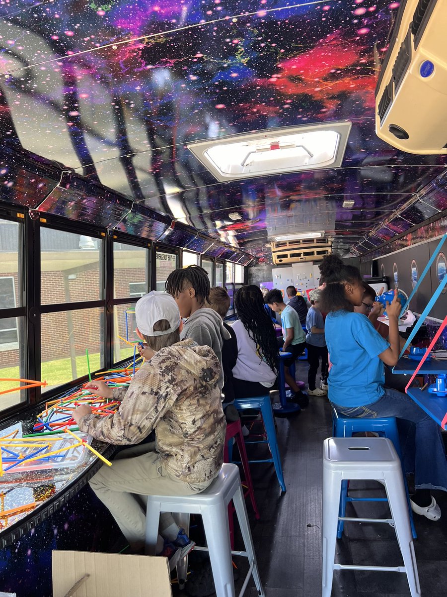 faithplunkett89's tweet photo. The STEAM Engine serviced 10 schools, over 3,500 students, and over 500 families this year! I am already making plans to make next year bigger and better! Thank you to everyone for your support! What an incredible experience for our students and teachers. https://t.co/SIZsC4f3oQ
