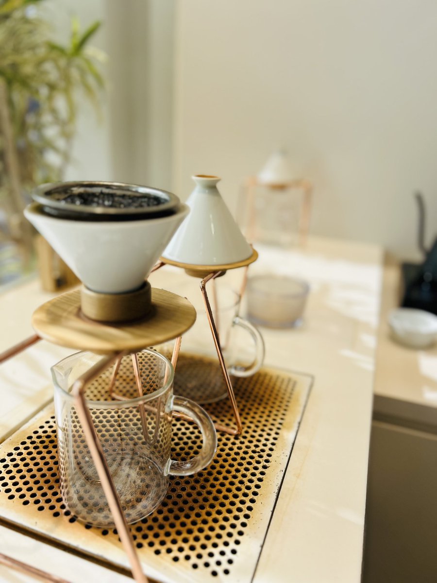 MaruzenTea's tweet photo. 静岡県呉服町でお茶の専門店
『MARUZEN Tea Roastery』を営業しております。

お茶を焙煎温度別に味わう事ができます♩

ぜひご来店お待ちしております。

感想などは
『#マルゼンティーロースタリー』
にてお待ちしております☺️ https://t.co/SXL1GXvH8T
