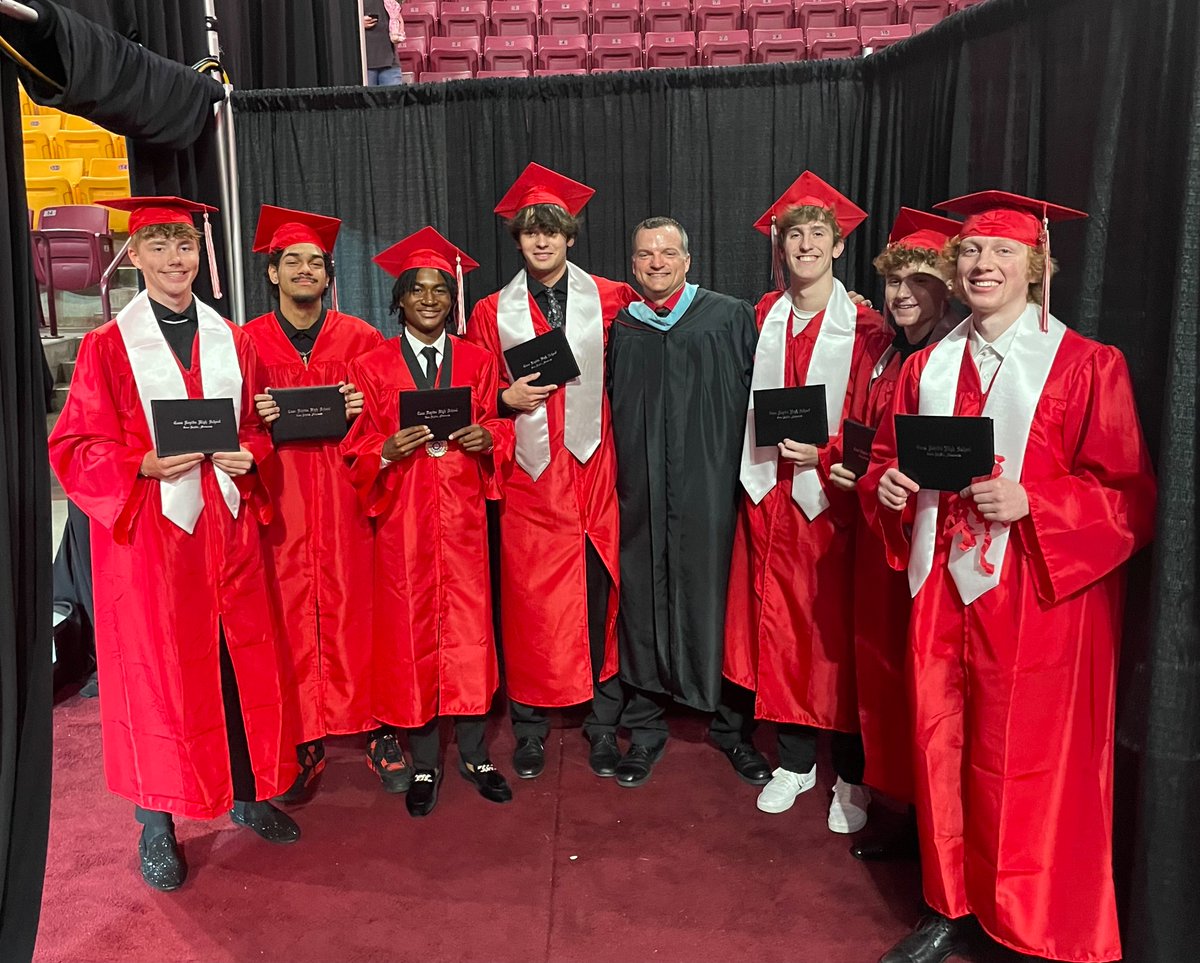CRHS_Basketball's tweet photo. Congrats to these 7 young men + Ray Bennett &amp; Jason Russ on graduating today!  We are proud of all you achieved on the court and off!  

#LegacyCreated https://t.co/GjWvDBhPmp