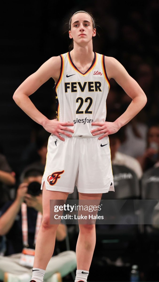 FeverTrick22's tweet image. Yeah….she needs rest. Besides practice, I hope she gets a crap ton of sleep 🙏🏼🙏🏼