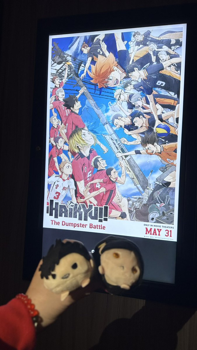 LeoDaCat808's tweet photo. Haikyu!! The Dumpster Battle

Whoever went to Cinemark Reserve Lincoln Square to watch Haikyu!! The Dumpster Battle 8pm show and gave us the Nekoma bracelets(Kuro, Yakkun and Fukunaga), Mahalo nui loa❤️‍🔥 I will wear them everyday!  Big mahalo🐈‍⬛🐈 https://t.co/V8YPAI73Vq
