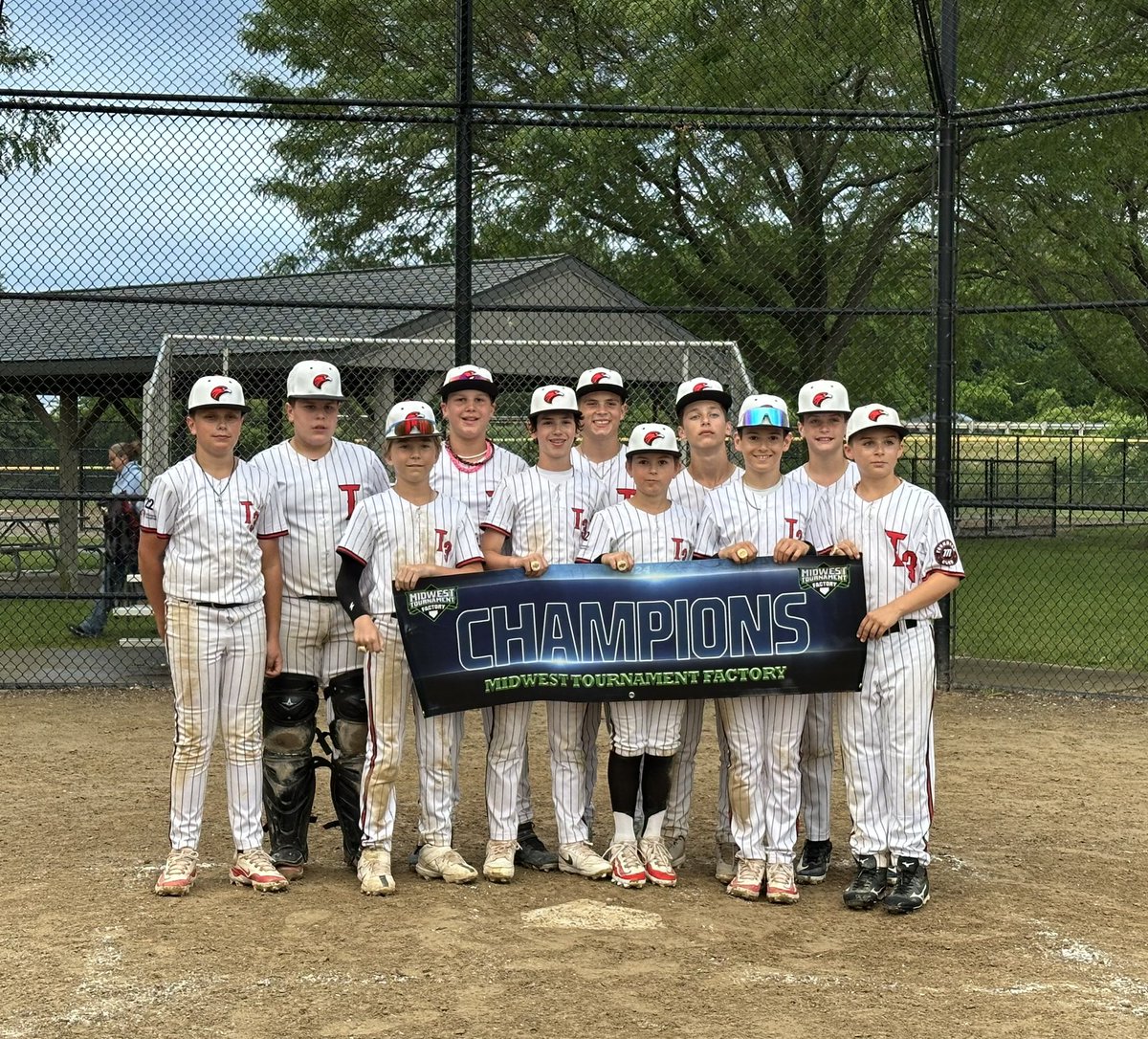 miles_ashbaugh's tweet photo. Huron Power Showcase Champs! 4-0 on The Weekend! @T3_Warhawks @T3Warhawks_Rua https://t.co/Wmvvo0lqka