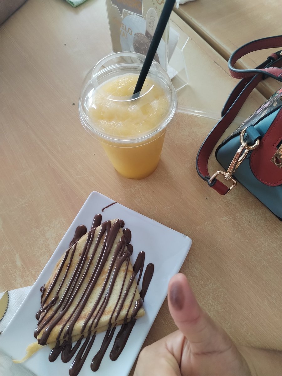 sofia_2891's tweet image. Y funcionó 2 de junio pasando a la historia donde los negocios usaron el marketing de vota y de doy un 🏅 🏆 lo importante fue ejercer el derecho y el compromiso como ciudadanos mexicanos y que gane el más fuerte #EleccionesMéxico2024 #Votaciones #Presidentedemexico