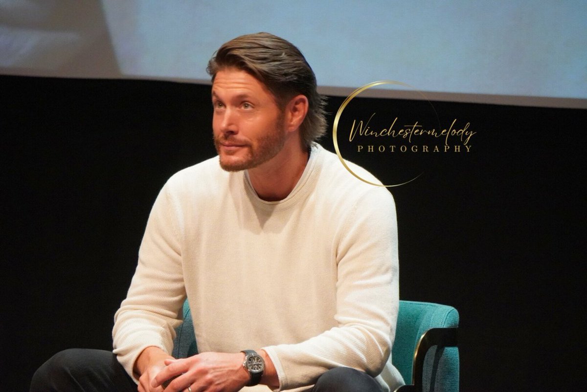 BggZineb's tweet photo. #JensenAckles #DeanWinchester #SPNFamily #Supernatural #BigSky #TheBoys #TheWinchesters #BuddyGames #dlc6 #SpnCon #ParisCon 🎧🫧🫧🤍DW• J https://t.co/pCf7ZJwrWQ