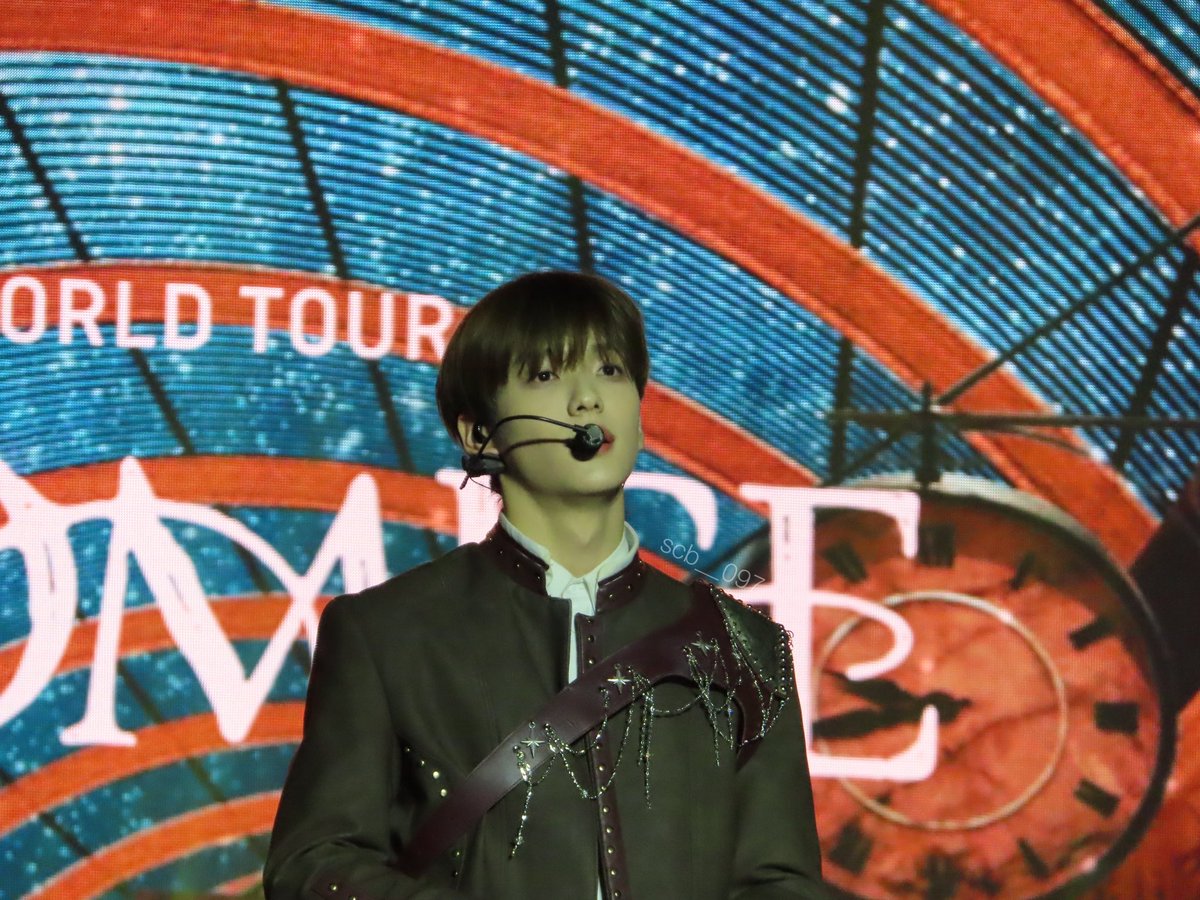 binniedarko_'s tweet photo. starting off with soobin (aka my bestie)
#TXT_in_NYC #ACT_PROMISE_US https://t.co/t4BUH6x3ww