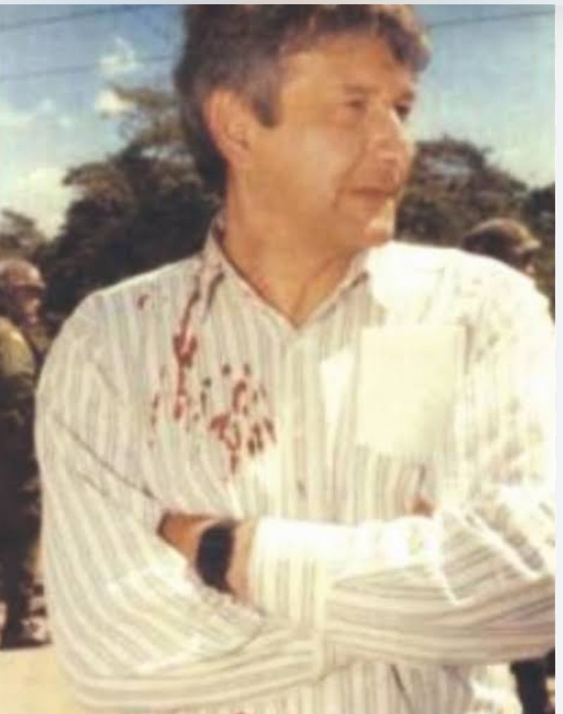 Anamariavazquez's tweet photo. Un solo hombre tuvo los arrestos de cambiar al país y lo logró!
Gracias @lopezobrador_  🤩🤩🤩 https://t.co/HONSUIbTBj