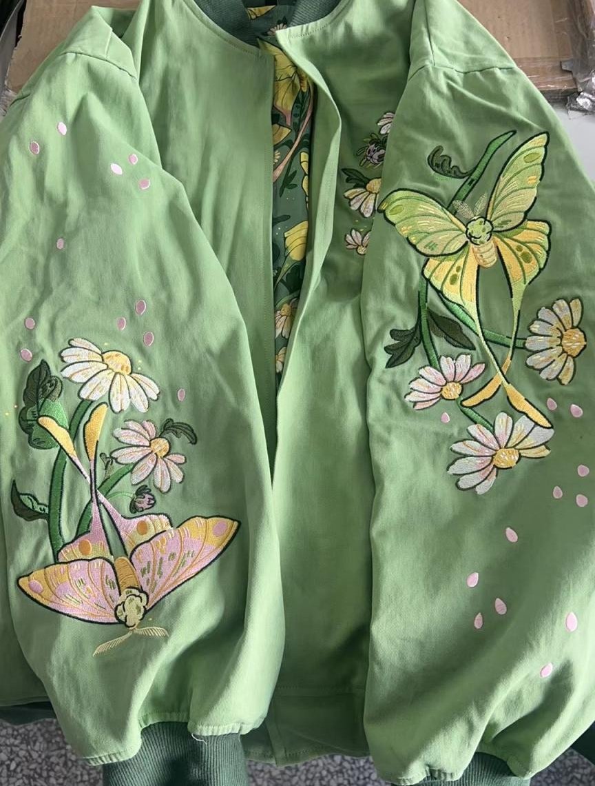 morningwitchy's tweet image. (factory photos) GUYSSS