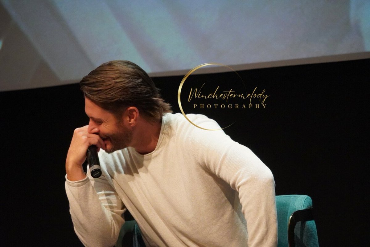 BggZineb's tweet photo. #JensenAckles #DeanWinchester #SPNFamily #Supernatural #BigSky #TheBoys #TheWinchesters #BuddyGames #dlc6 #ParisCon #SpnCon 🤍🤍🫧🎧D•W•J https://t.co/grrDyquuf7