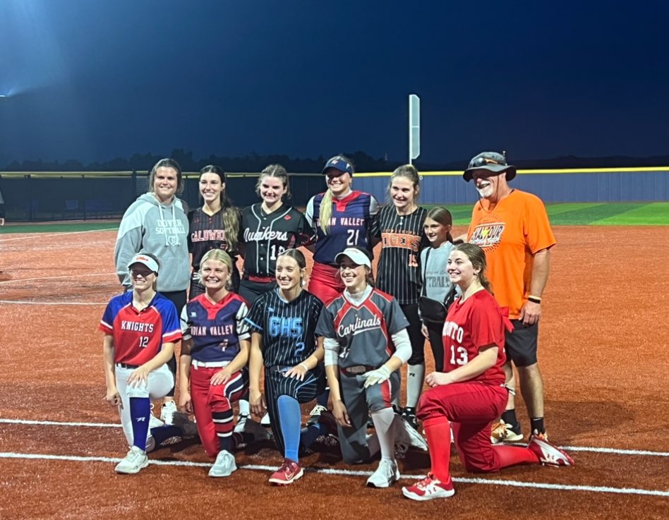 The East picked up the 13-3 win tonight in the <a href="/EastDistrictAB/">East District (EDAB)</a> Senior all star game. 
<a href="/SHSLadyTigersS1/">SHS Lady Tigers Softball</a> , <a href="/IV_BravesNation/">Mr. Davis</a> , <a href="/NPQuakerSball/">NP Quaker Softball</a> , @GarawaySoftball , <a href="/SV_Cards/">Sandy Valley AD</a>, <a href="/WholKnights/">Knights</a> . <a href="/inter_valley/">InterValleyConference</a>