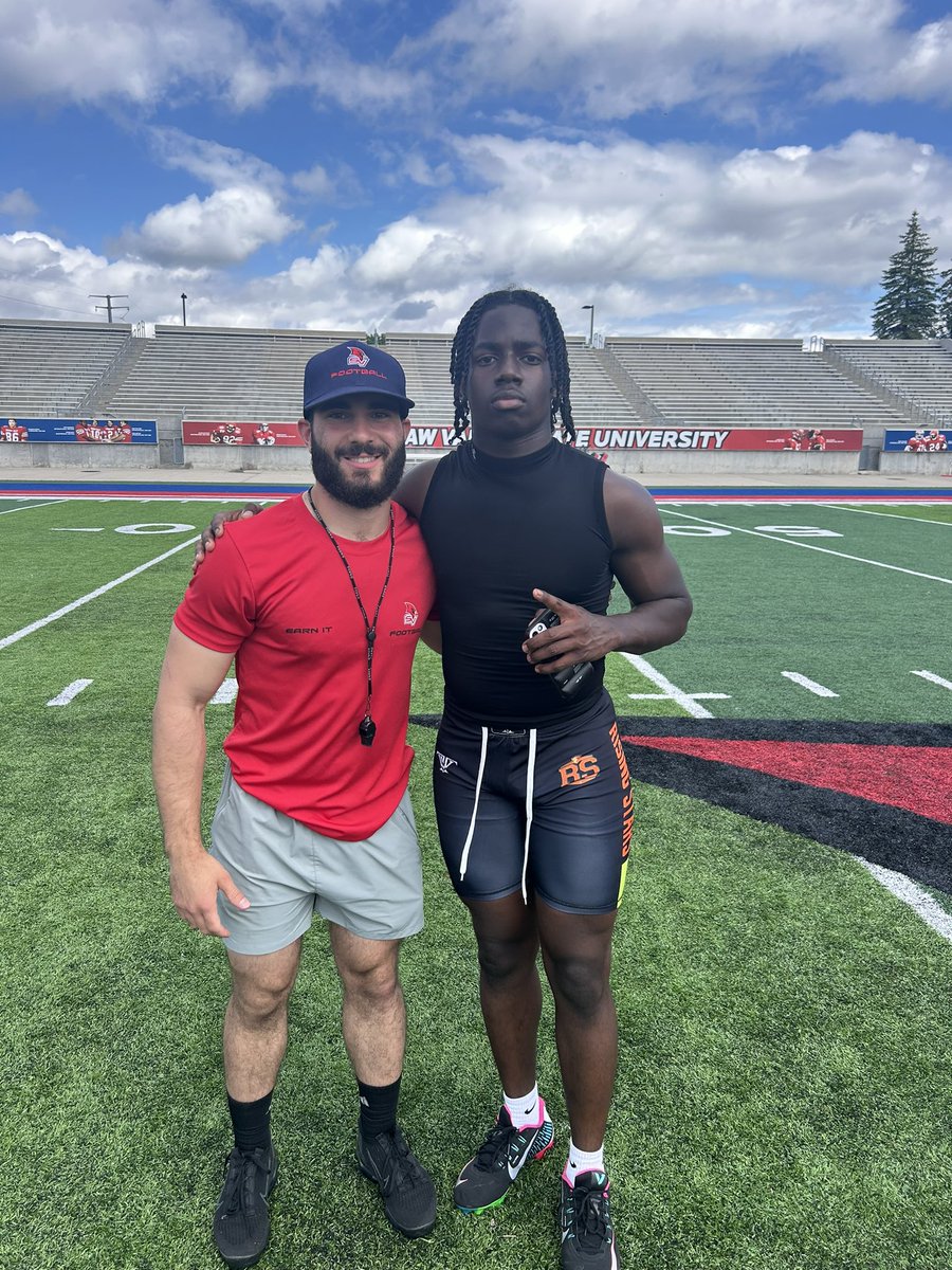 DaCari Gilkey/DC (@espncari) on Twitter photo Thankful for the opportunity to get some GREAT work in at the SVSU football camp today!! thank you <a href="/BClay_9/">Coach Clayton</a> <a href="/CoachHarajly/">Jadd Harajly</a> <a href="/RisingStars6/">Rising Stars Academy</a> Thankful for the opportunity to get some GREAT work in at the SVSU football camp today!! thank you <a href="/BClay_9/">Coach Clayton</a> <a href="/CoachHarajly/">Jadd Harajly</a> <a href="/RisingStars6/">Rising Stars Academy</a>
