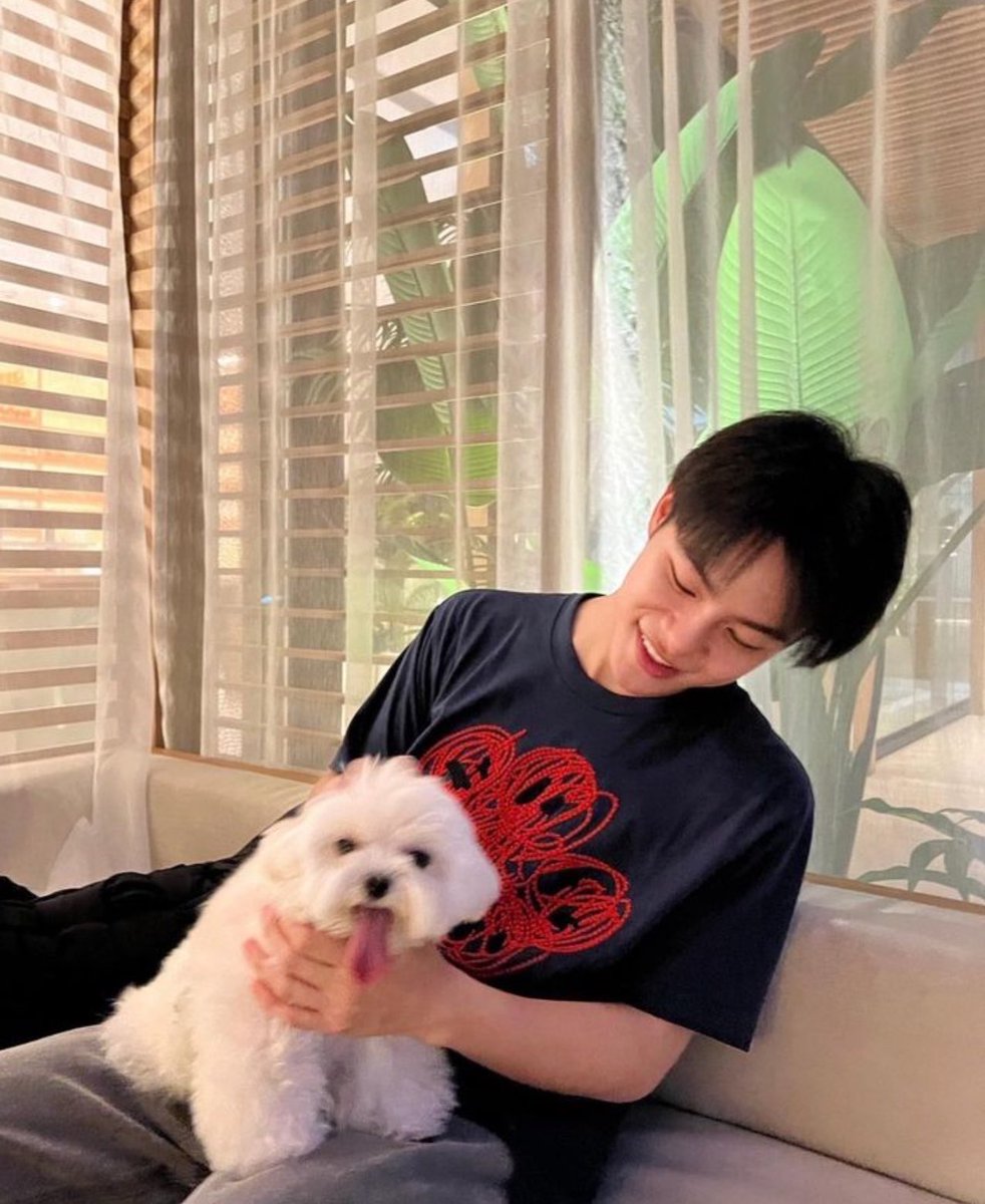 CKrueakaew's tweet photo. มาร์คคริสคือที่!!💖 https://t.co/BwMx2vQ6q9
