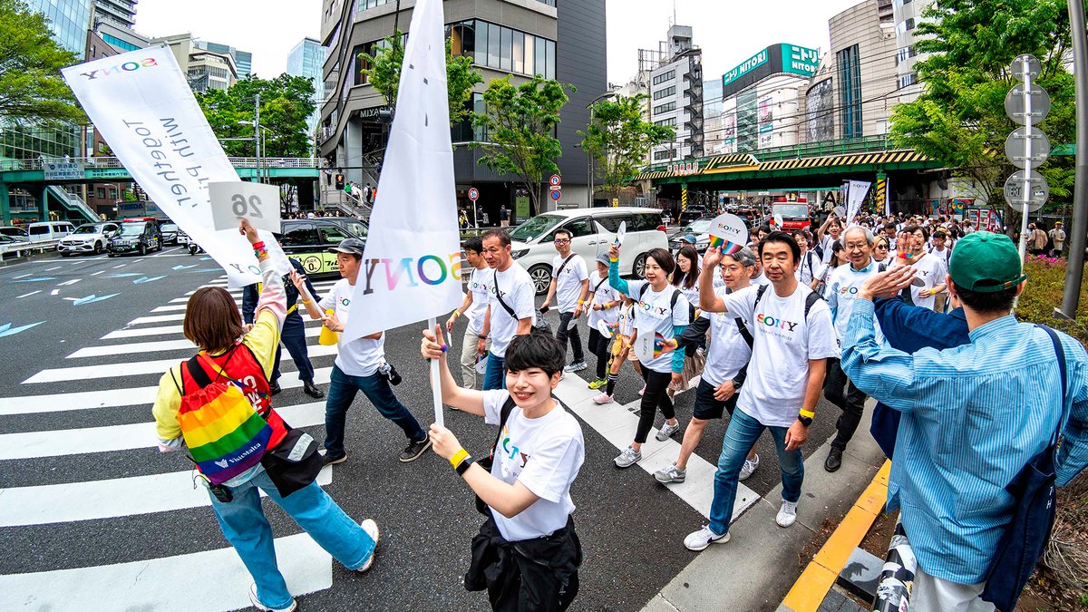 Sony Group has sponsored Tokyo Rainbow Pride since 2017, inspiring an inclusive society where everyone can demonstrate their individuality. ​

In 2024, in addition to hosting a booth, approximately 150 #Sony Group representatives participated. #TRP2024​

​sony.com/en/SonyInfo/di…