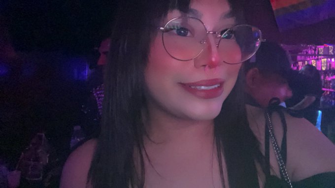 Last night I went out for the first time in a while and I got told I was pretty and complimented a lot