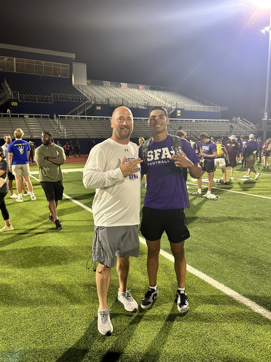 Carlos Uribe tweet media