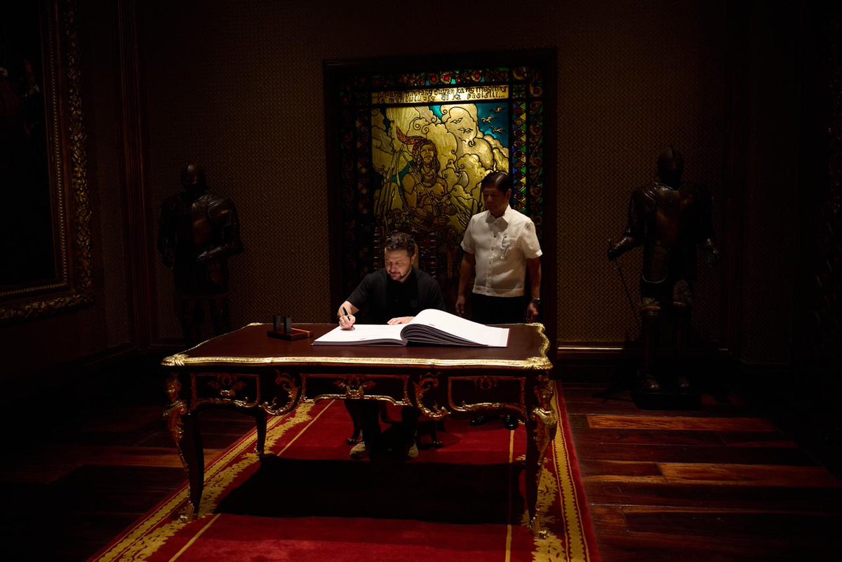 ZelenskyyUa's tweet photo. I arrived in the Philippines and met with President @BongBongMarcos for the first time in the history of our bilateral relations. 

I am grateful to the Philippines for supporting Ukraine's sovereignty and territorial integrity, for its clear position on Russia's aggression against our country, and for supporting important UN resolutions. Ukraine intends to open an embassy in Manila this year to strengthen bilateral cooperation.

We discussed the inaugural Global Peace Summit and the importance of Southeast Asian countries being represented there. I am pleased that the Philippines will participate in the Summit.

We also talked about bilateral cooperation, particularly Ukrainian agricultural exports to the Philippines.