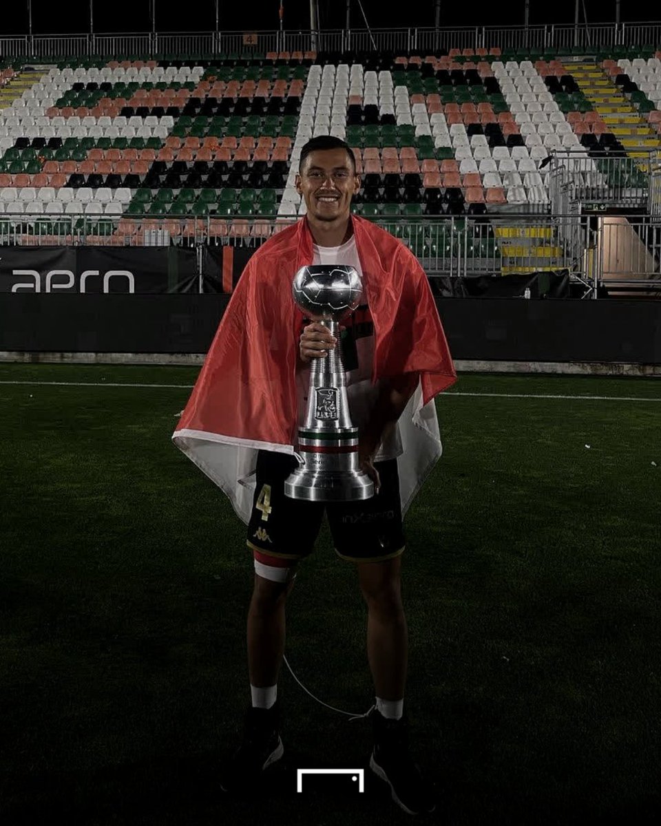 GOAL_ID's tweet photo. Selamat Bang Jay! 🇮🇩🔥

Jay Idzes membantu membawa #Venezia promosi ke #SerieA bertepatan dengan hari ulang tahunnya 🤩

 Rayakan, Bang Jay! 🥳🎉
(📷/JayIdzes) https://t.co/a4VGDnIS5v